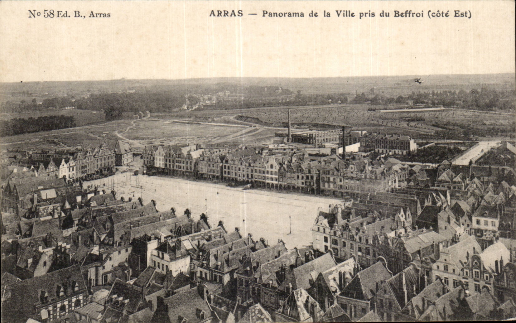 Arras — Panorama de la Ville pris du Beffroi (côté Est) — Ed. B., Arras, n° 58