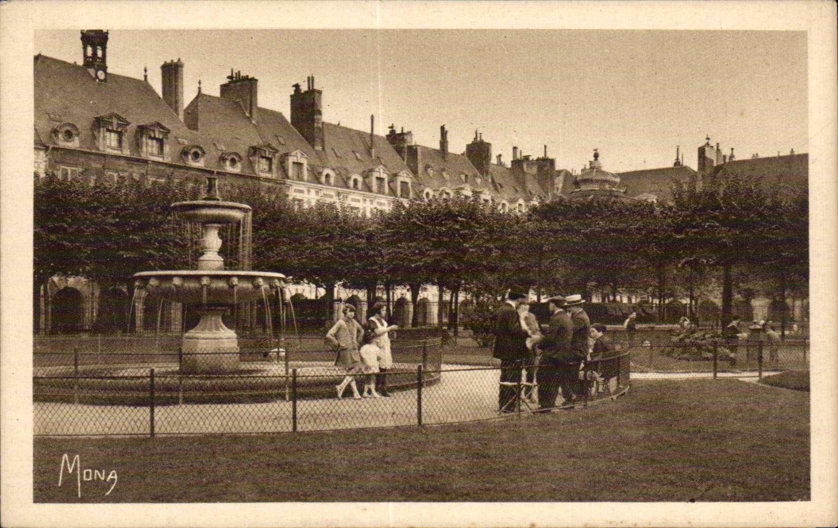 CPA Paris La place des Vosges ancienne place Royale