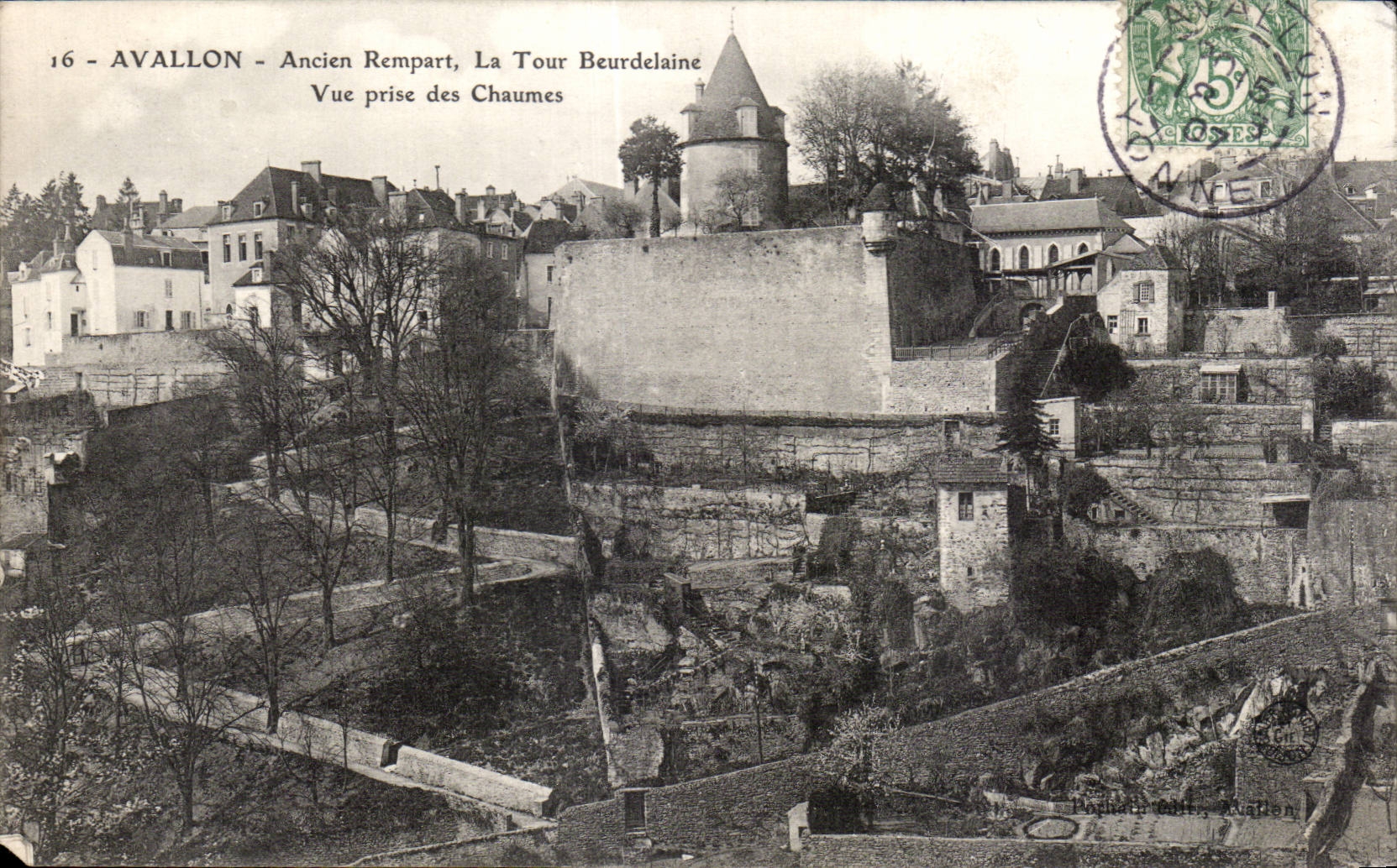 Avallon - Ancien Rempart, La Tour Beurdelaine - Vue prise des Chaumes