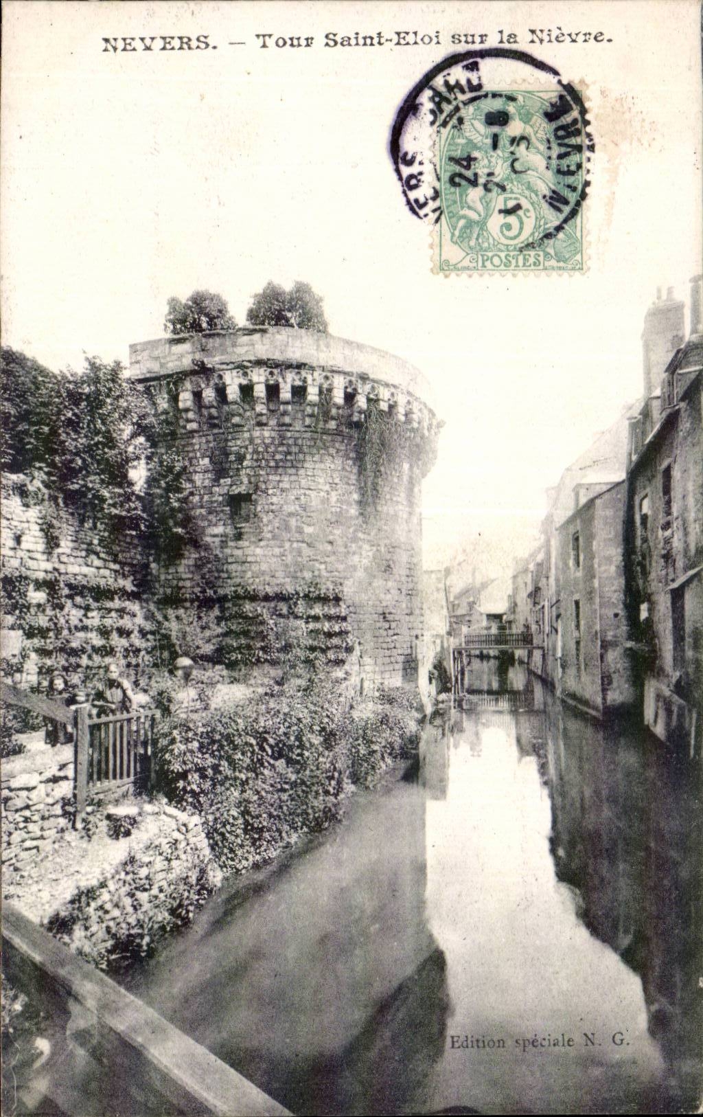 Nevers - La Tour Saint Eloi sur la Nievre - CPA 