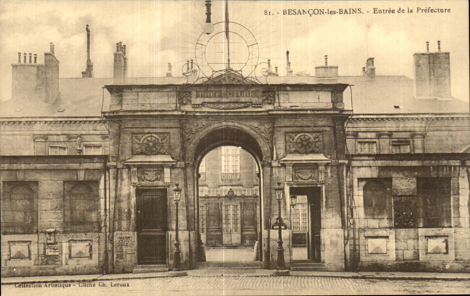 Besancon les Bains - Entree de la Prefecture - CPA 