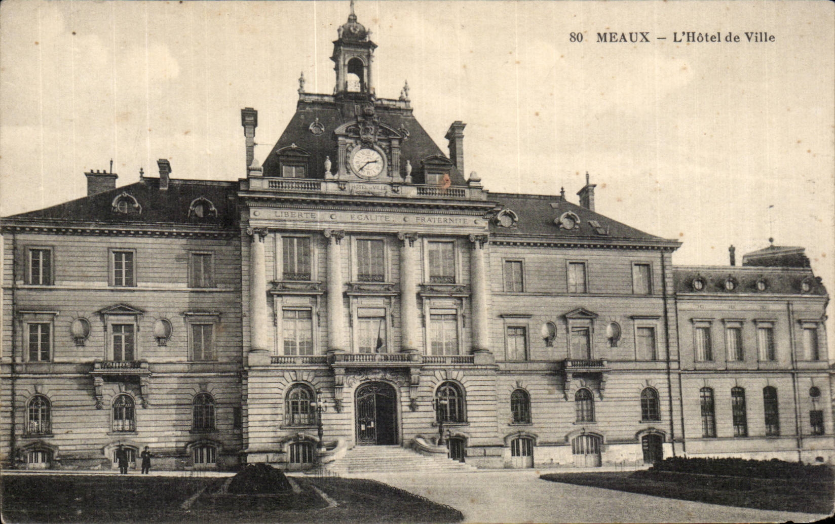 Meaux — L'Hôtel de Ville — J. Bourgogne, Château-Thierry, n°80