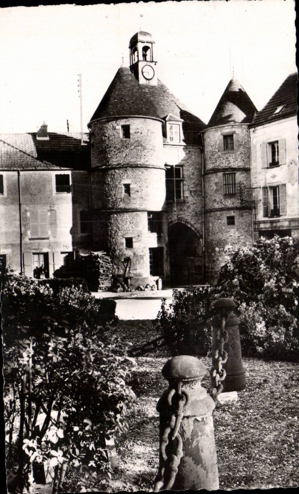 Tournan - Porte du Chateau des Comtes de Garlande - CPA 