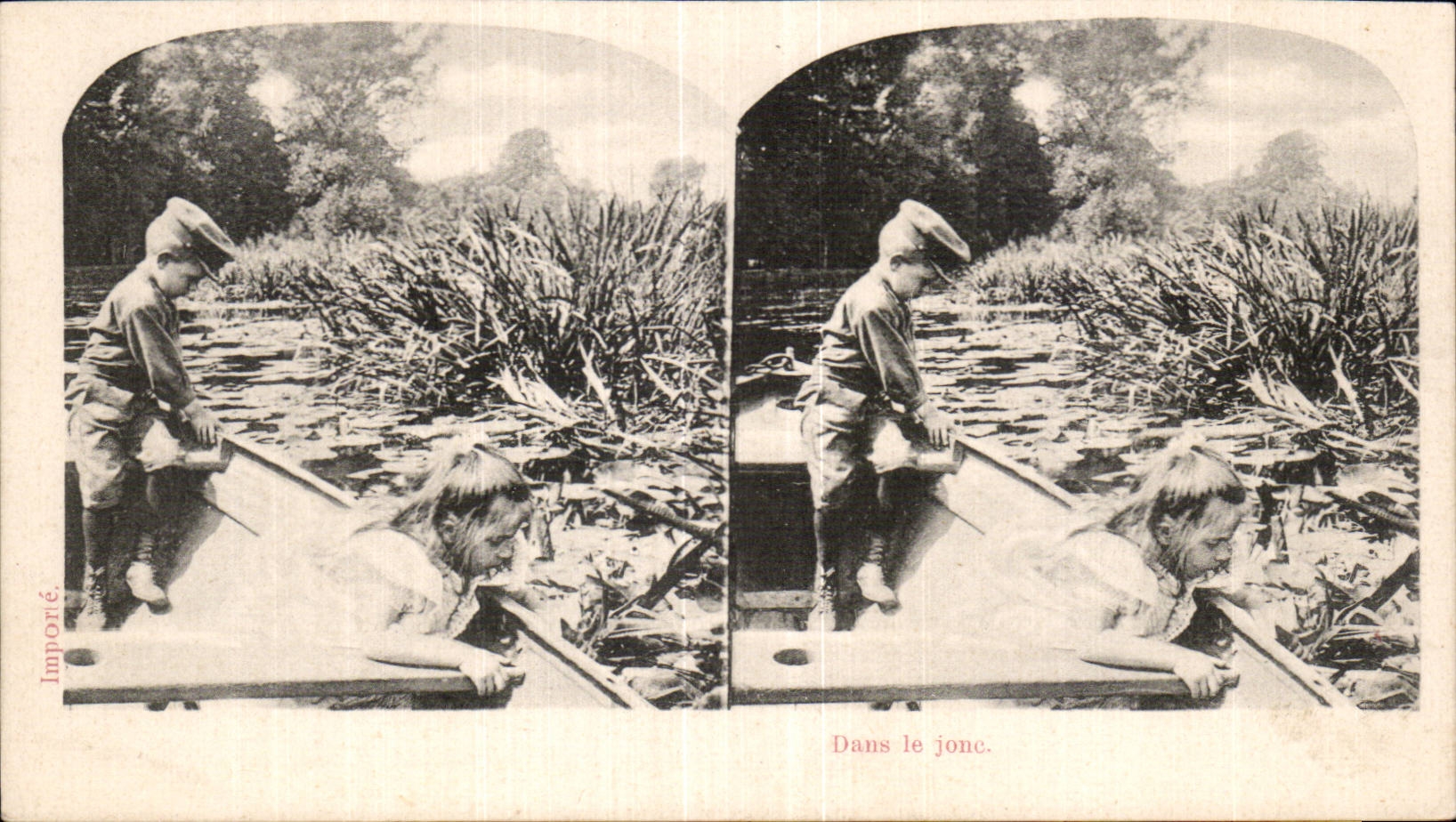 CARTE PHOTO Enfants Dans le jonc 