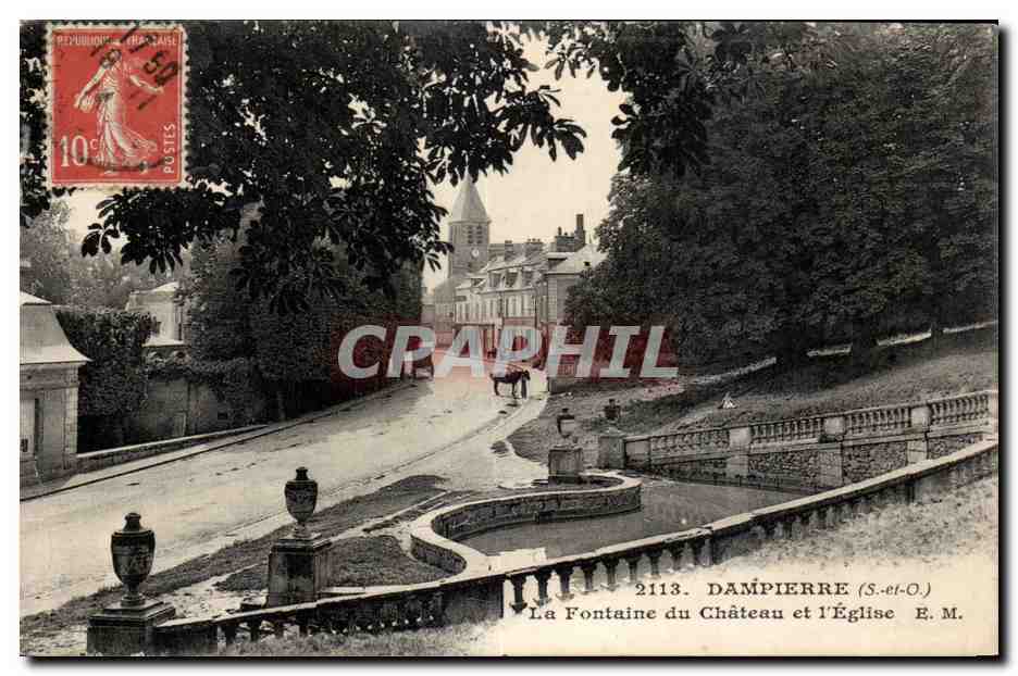 Dampierre (S.-et-O.) — La Fontaine du Château et l'Église — E. M.