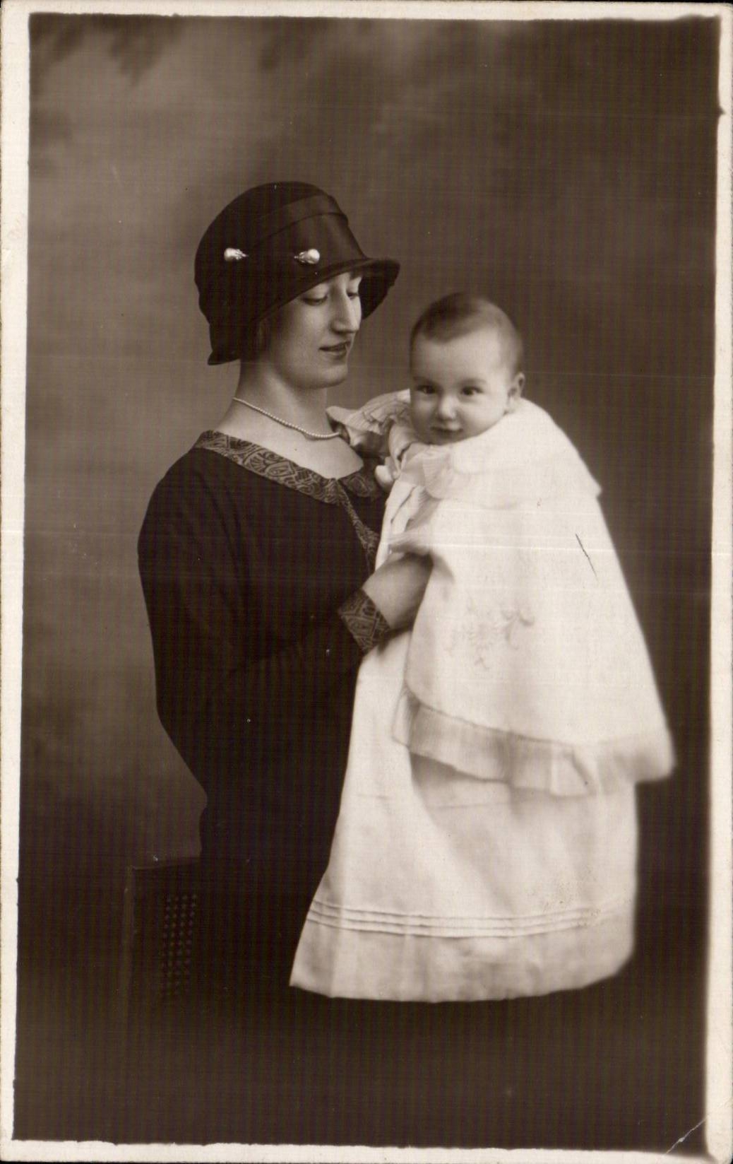 Fantaisie - Enfants - Beautiful mother and baby - bebe CARTE PHOTO -