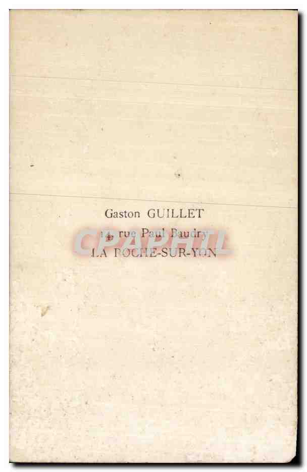 Portrait d'un jeune garçon — studio — éditeur inconnu — Verso