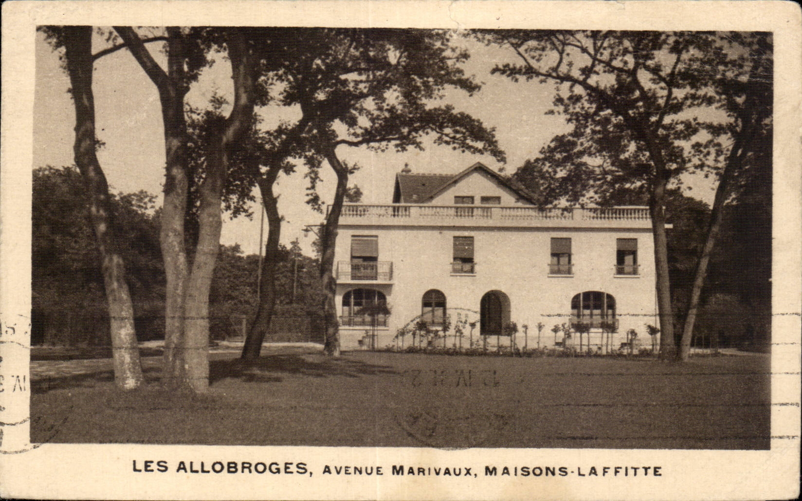 Maisons Laffitte - Les Allobroges - Avenue Marivaux - CPA