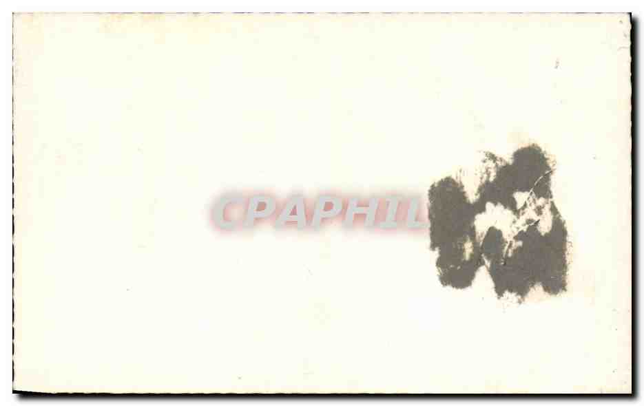 CARTE PHOTO Folklore Costume Femme a la plage  — Verso