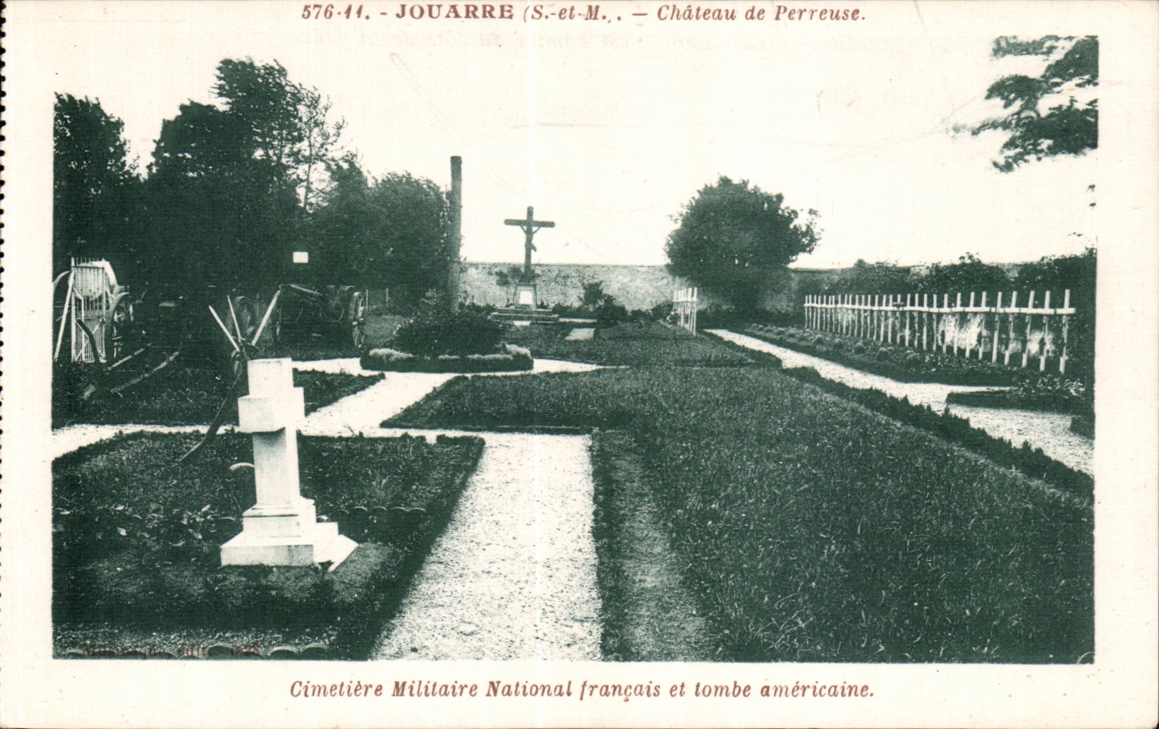 Jouarre (S.-et-M.) — Château de Perreuse — Cimetière Militaire National français et tombe américaine