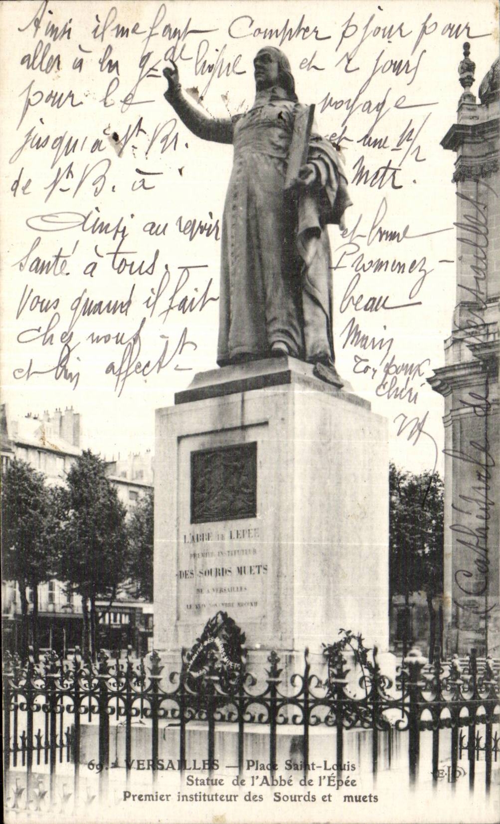 CPA Versailles Place Saint Louis Premier instituteur des sourds et muets