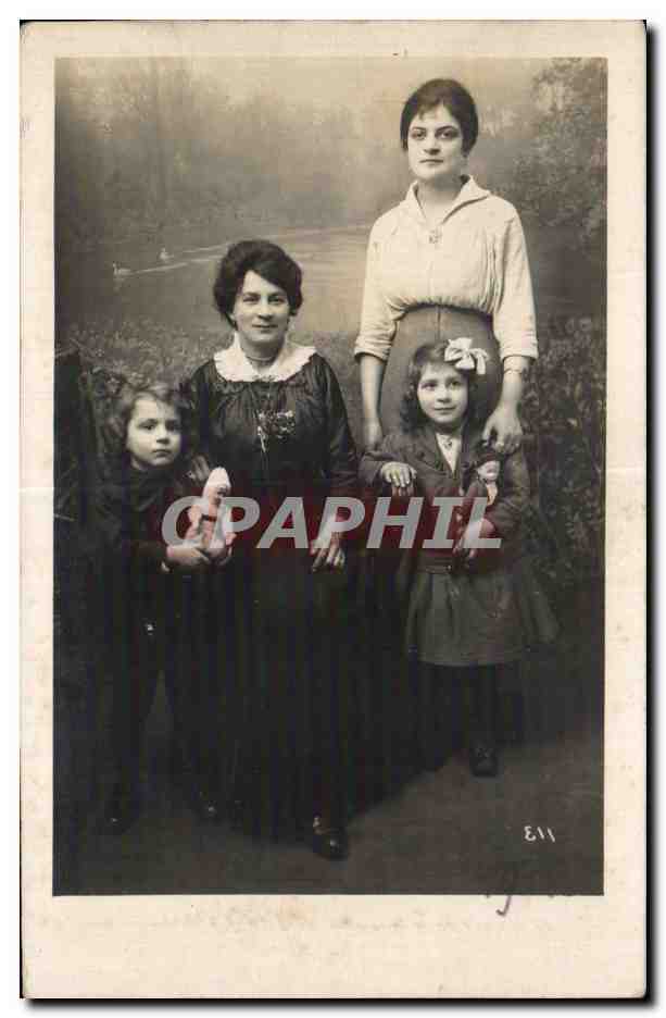 CARTE PHOTO Femmes et enfants Folklore costume 