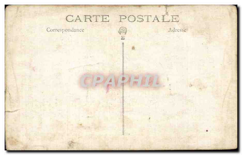 CARTE PHOTO Jeunes hommes Folklore costume  — Verso