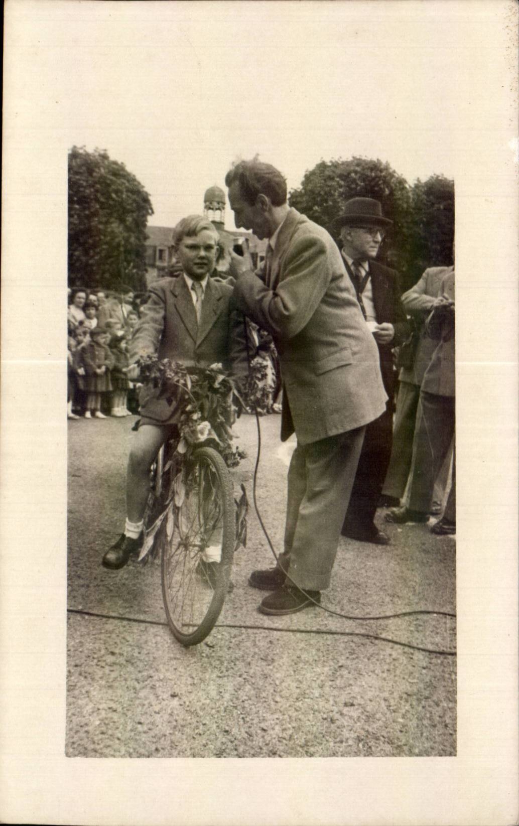 CARTE PHOTO Garcon Velo Folklore costume 