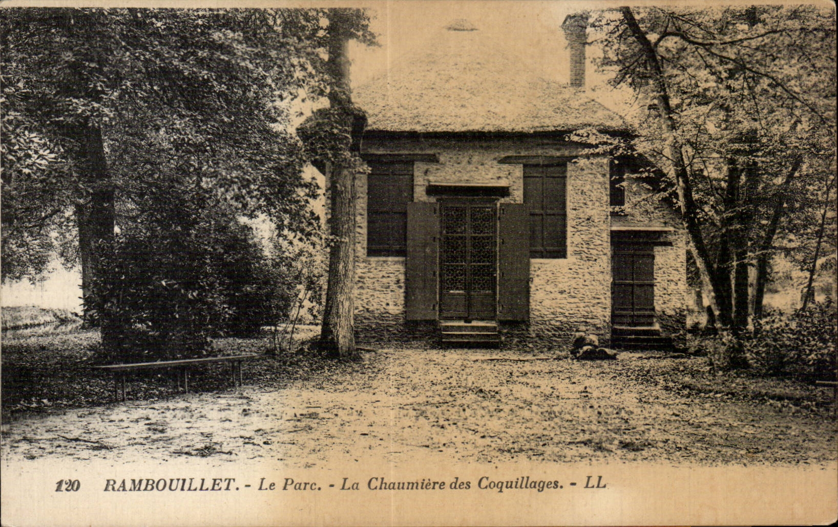 Rambouillet - Le Parc - La Chaumière des Coquillages - LL
