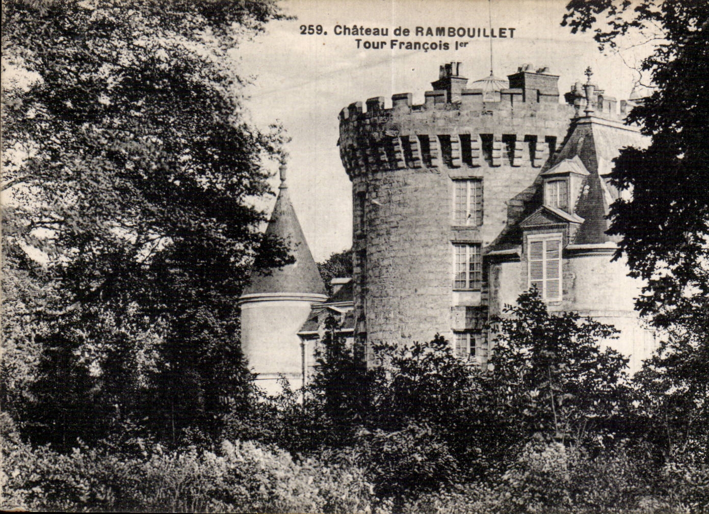 Château de RAMBOUILLET — Tour François Ier — éditeur Rambouillet