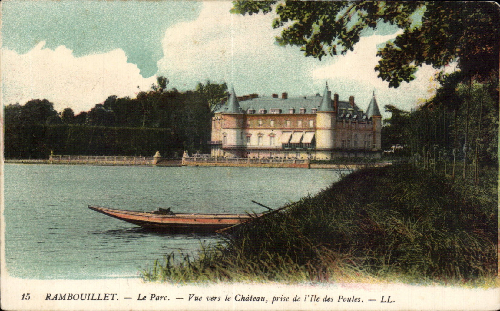Rambouillet — Der Park — Ansicht zum Schloss, aufgenommen von der Insel der Hühner — LL.