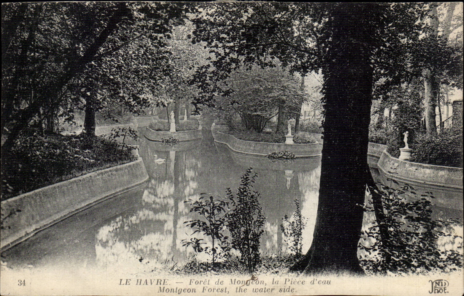 CPA Le Havre Foret de Montgeon la piece d eau 