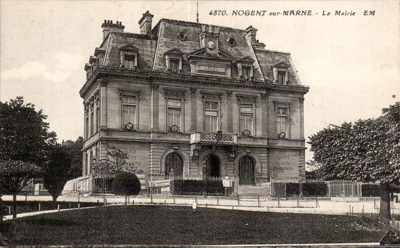 Nogent-sur-Marne - La Mairie — Editore EM, n° 4870