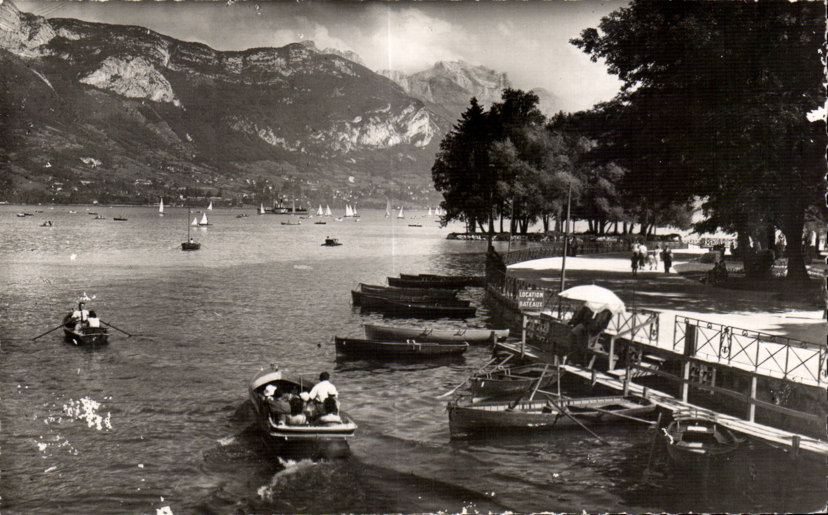 Annecy — Bords du Lac, l'Île des Cygnes et la Tournette — Les Éditions J. Cellard, Lyon