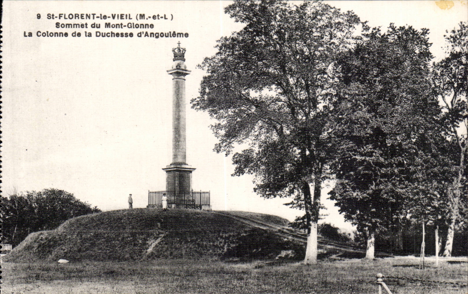 CPA St Florent le Vieil Sommet du mont Glonne la colonne de la duchesse d Angouleme