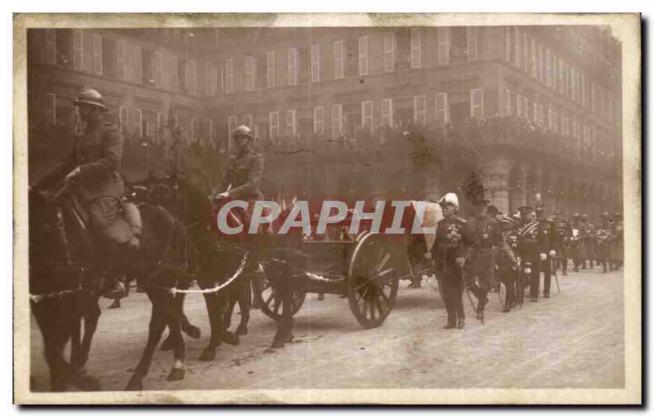 CPA Militaria Funerailles du Marechal Foch 26 mars 1929 Devant la statue de Jeanne d arc 