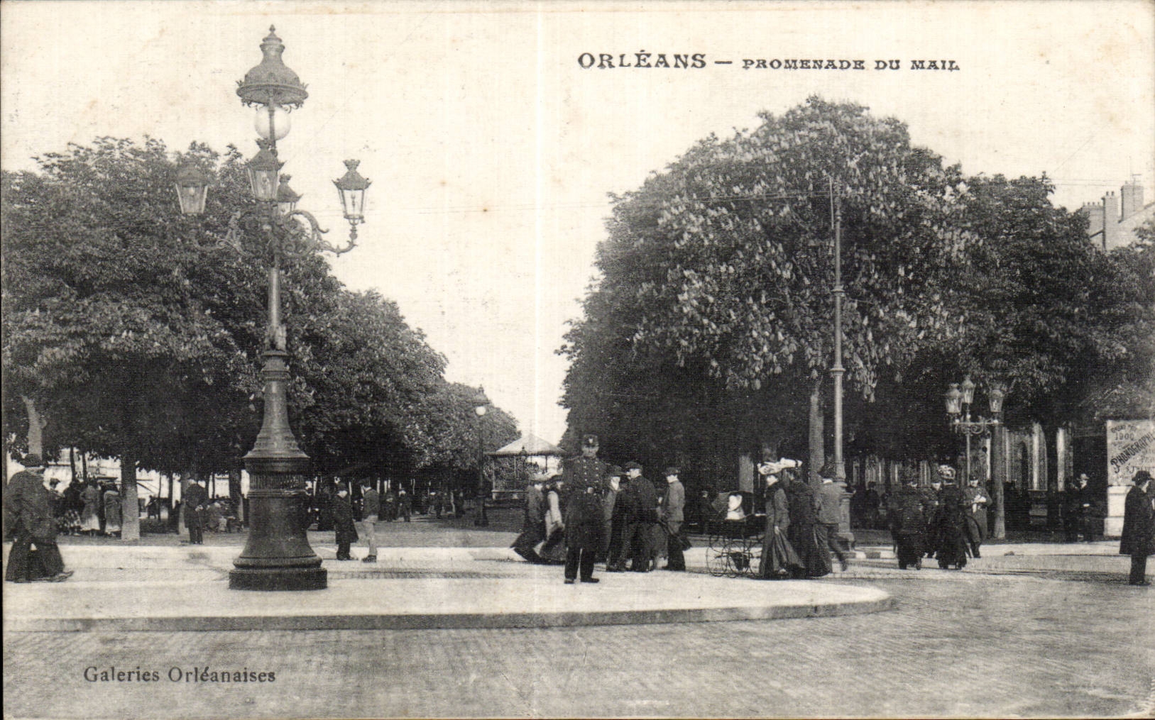 Orleans - Promenade du Mail - CPA