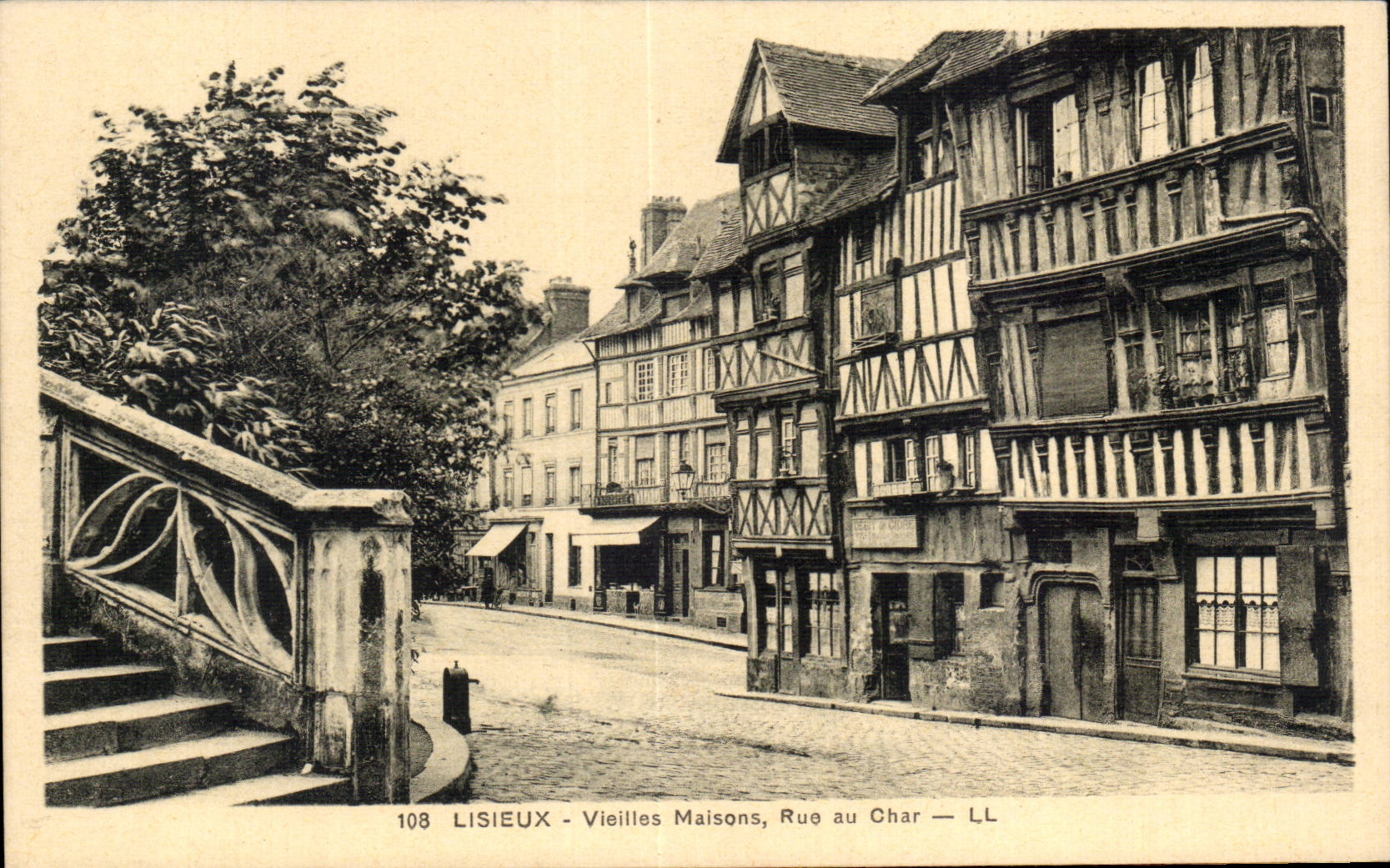 Lisieux - Alte Häuser, Rue au Char — LL