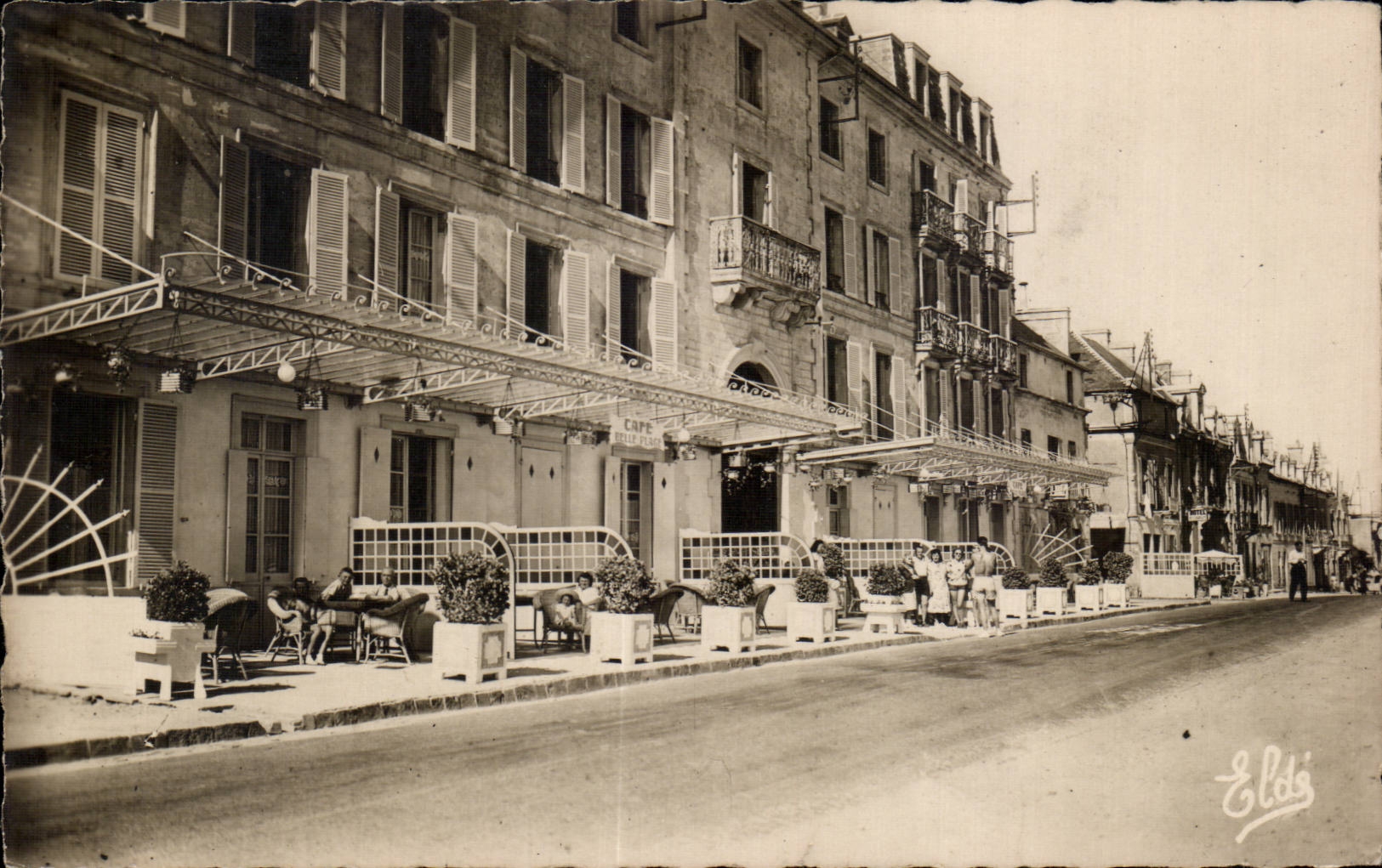 Luc-sur-Mer — L'Hôtel Belle-Plage — Édition DECOPALL (Calvados)
