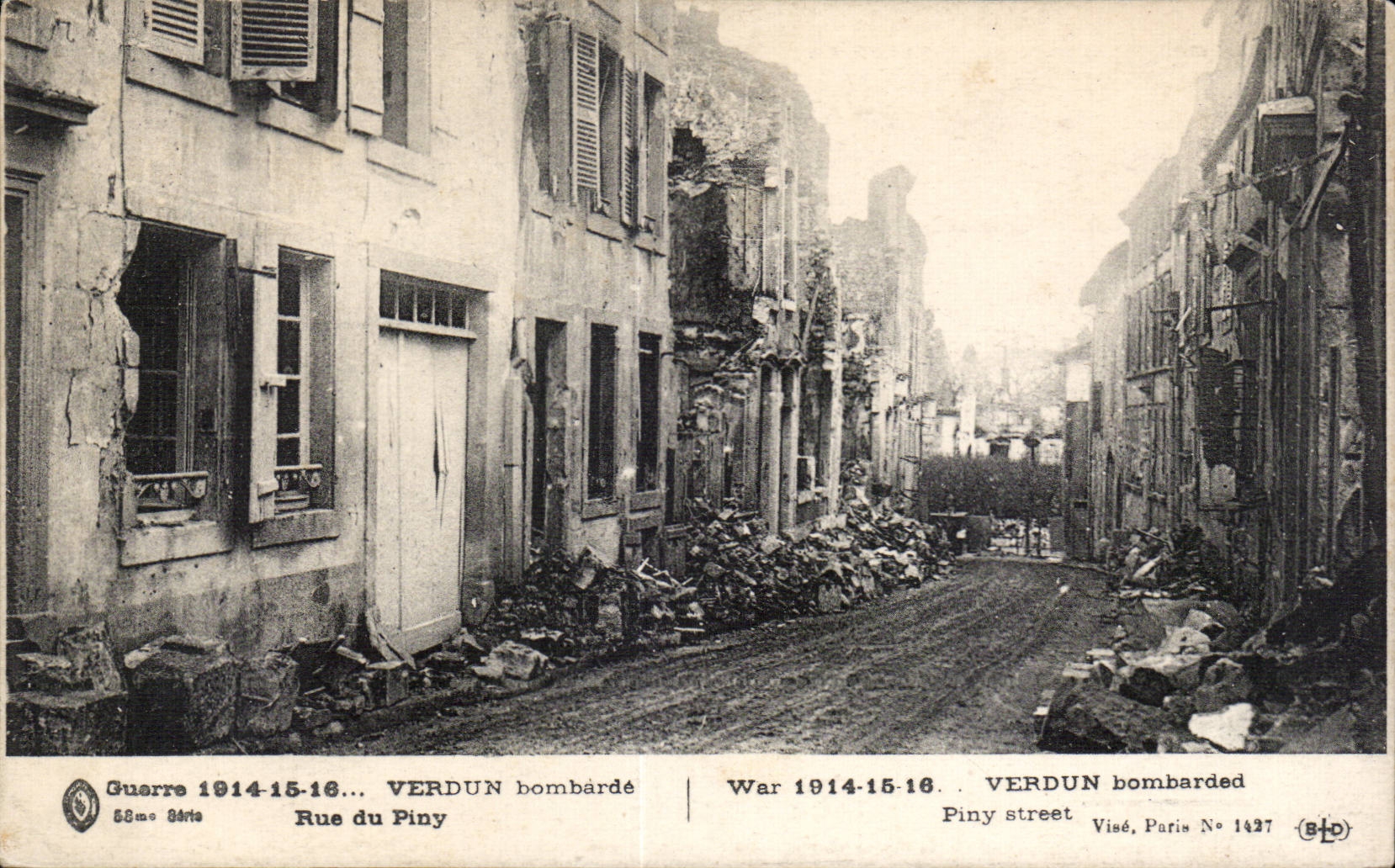 CPA Guerre de 1914 Militaria Verdun bombarde Rue du Piny