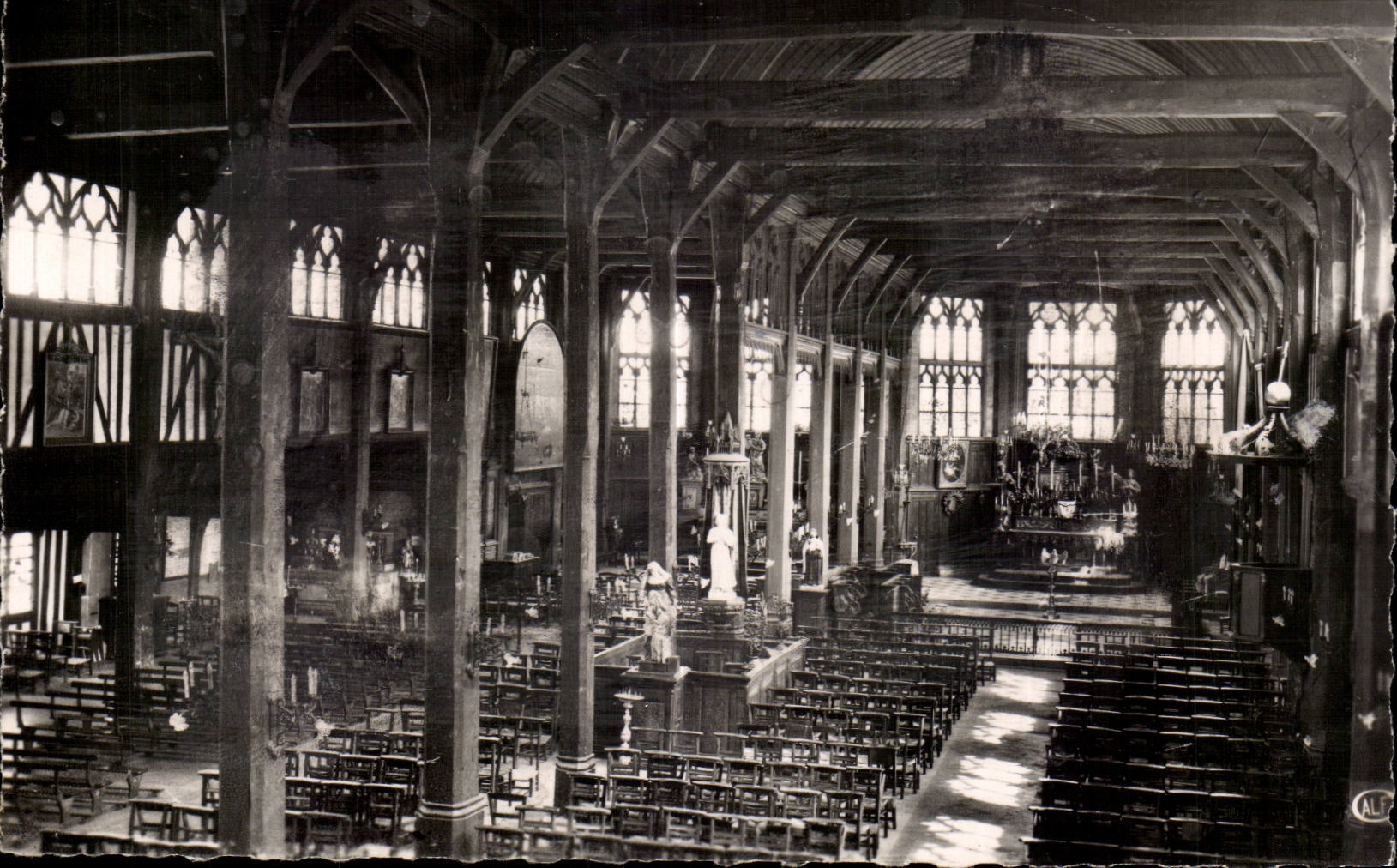 Église Sainte-Catherine - La Nef — Honfleur (Calvados) — Édition GALF