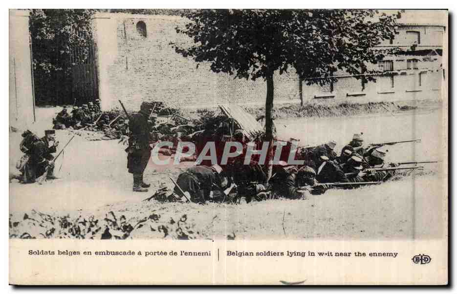 Soldats belges en embuscade à portée de l'ennemi — Belgian soldiers lying in wait near the enemy — Éditeur E.P.D.