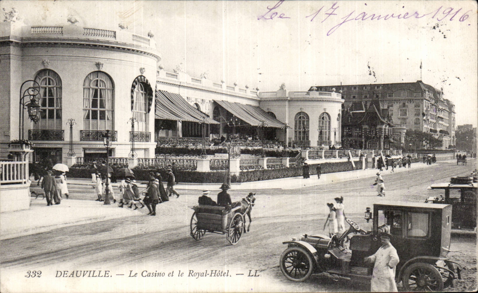 Deauville — Le Casino et le Royal-Hôtel — LL
