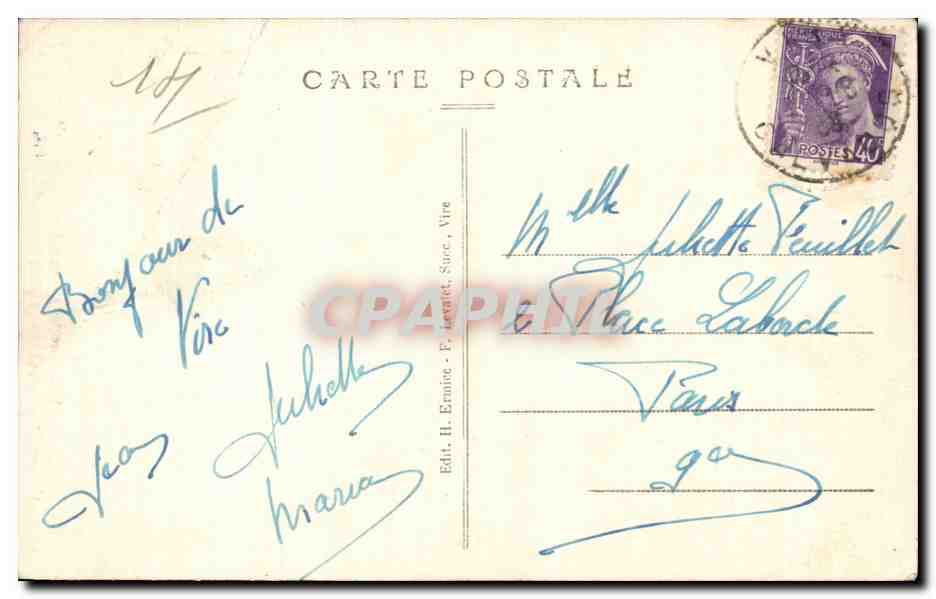 CPA Notre Normandie Une poule Enfant Folklore Costume — Verso
