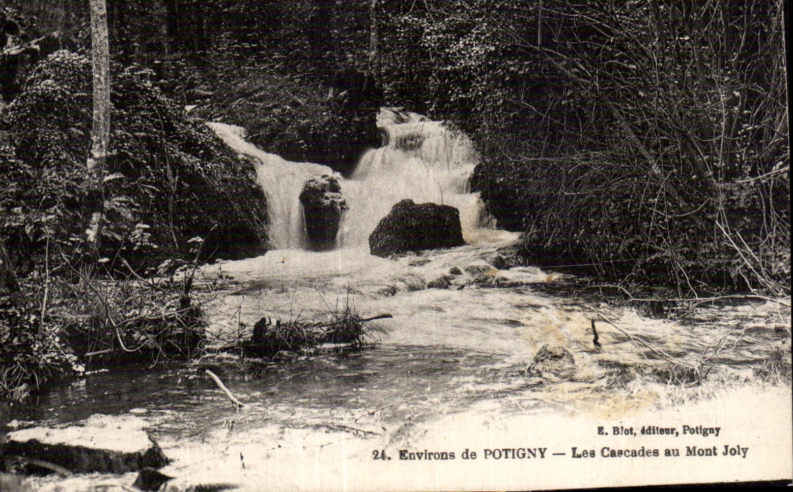 Environs de POTIGNY — Les Cascades au Mont Joly — E. Biot, éditeur, Potigny