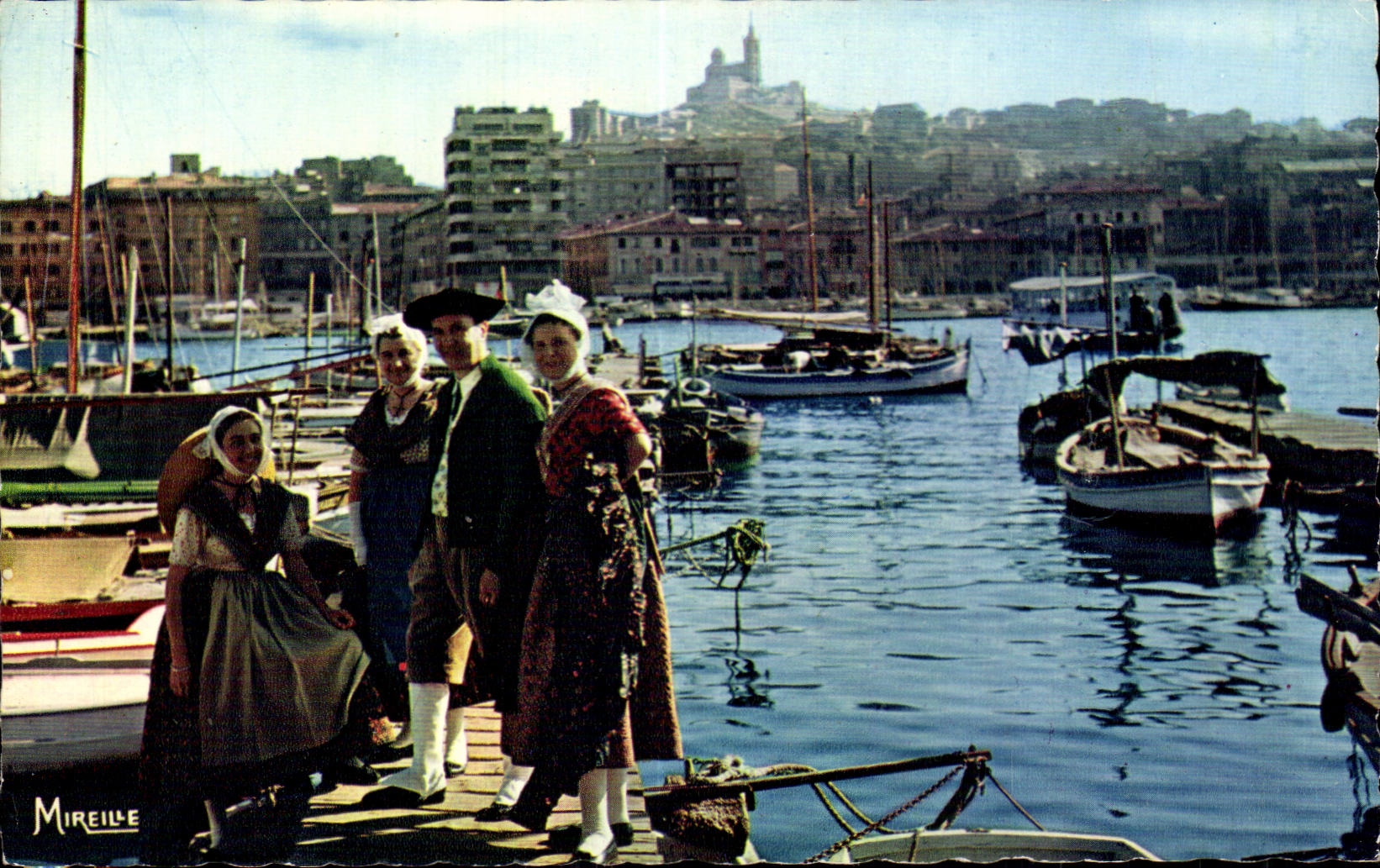 CPSM Marseille Costumes marseillais Le Conqueto Folklore Costume