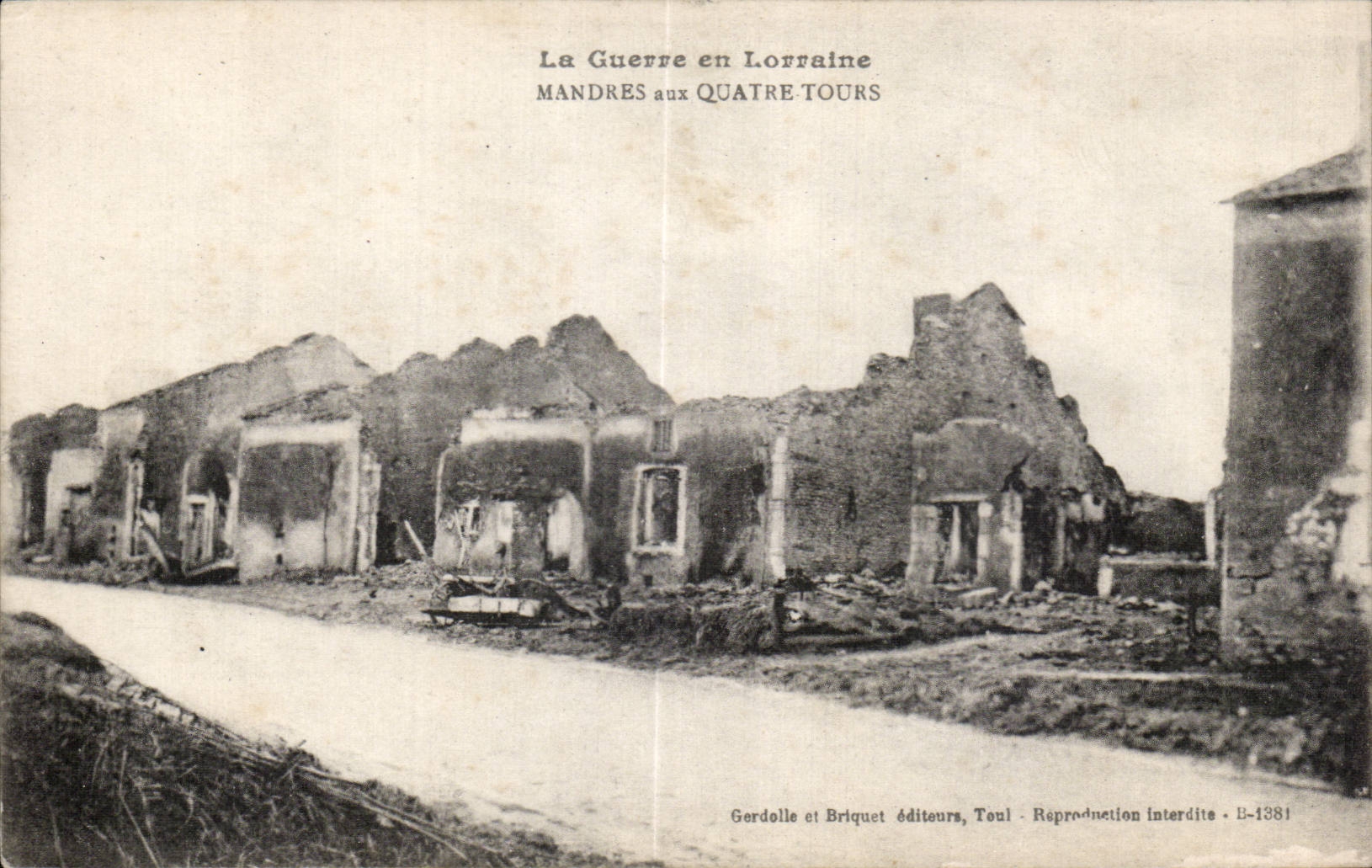 CPA Militaria Mandres aux Quatre Tours Lorraine 