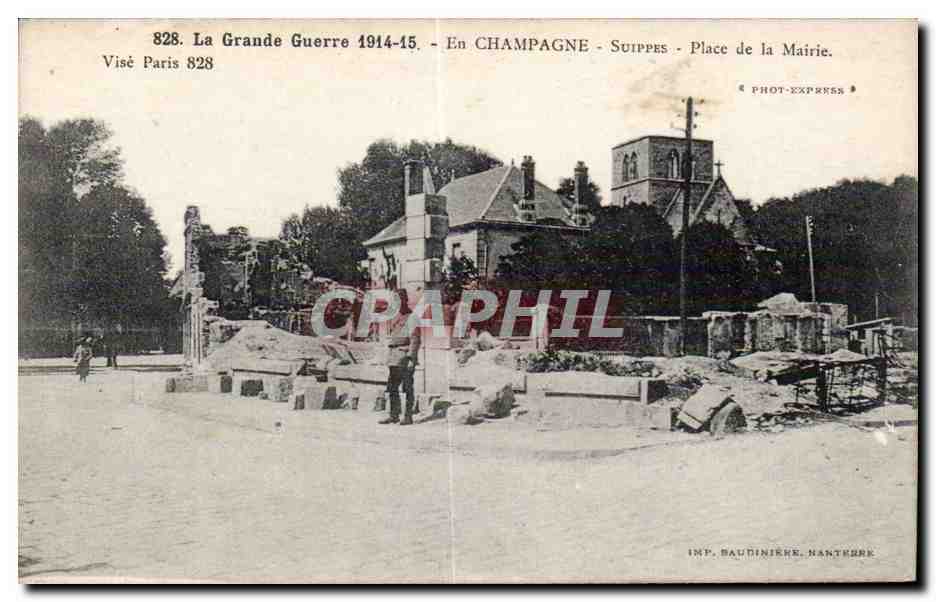 CPA Militaria Suippes Place de la mairie