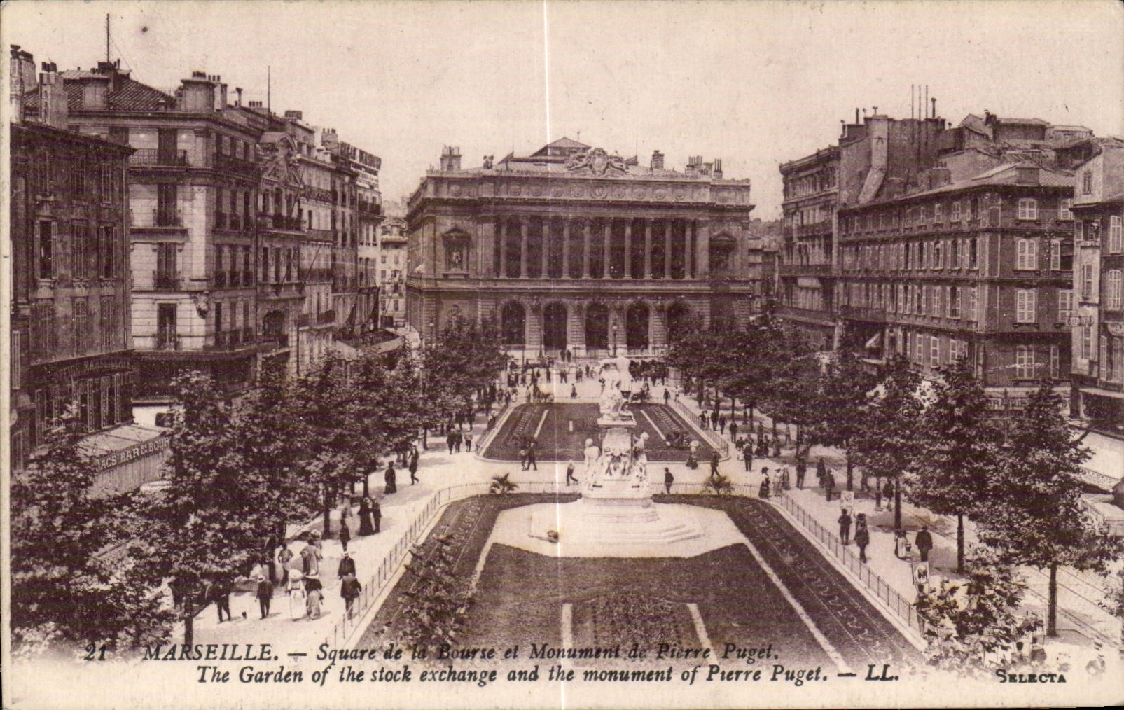 CPA Marseille Square de la Bourse et monument Pierre Puget