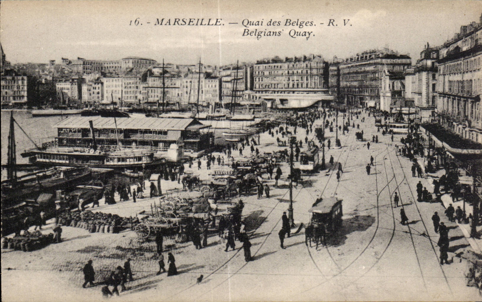 CPA Marseille Quai des Belges Bateaux