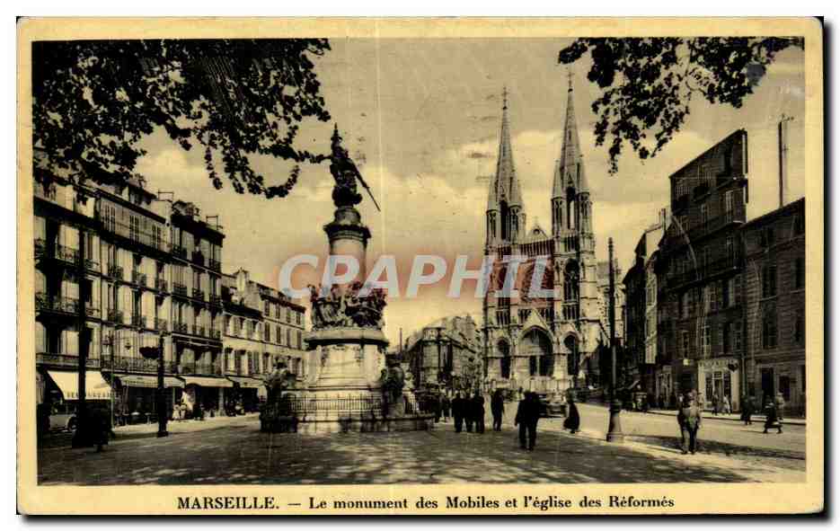 CPA Marseille Le monument des Mobiles et l eglise des Reformes