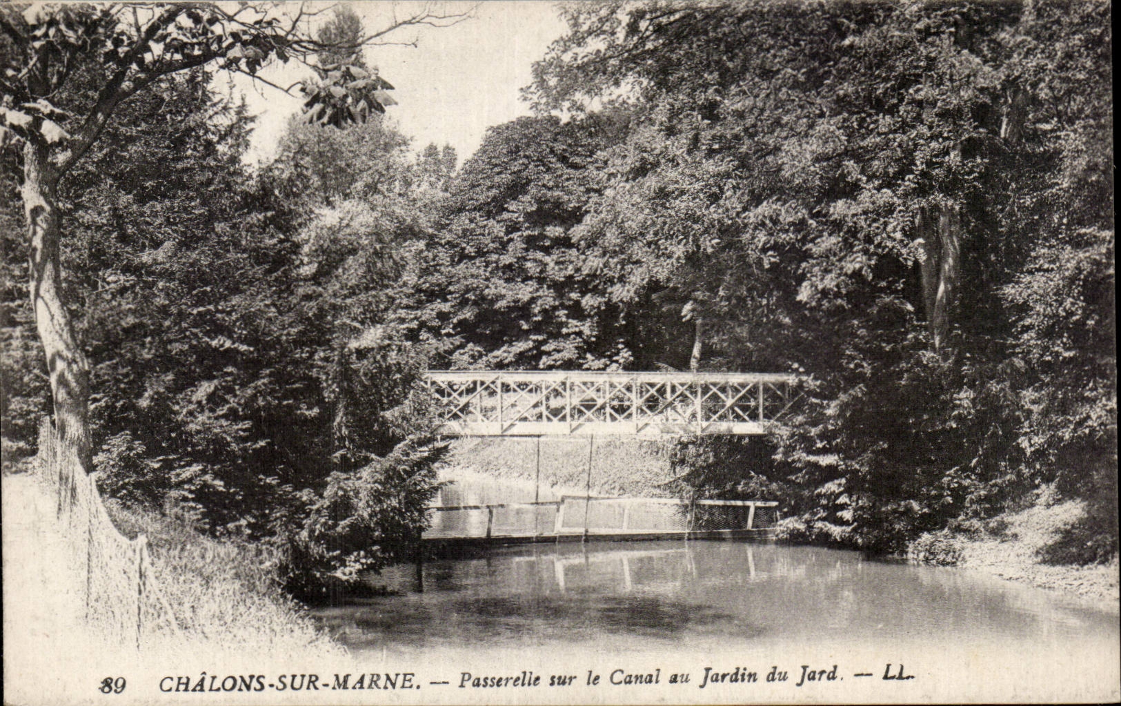 Châlons-sur-Marne — Brücke über den Kanal im Jardin du Jard — LL — n°89