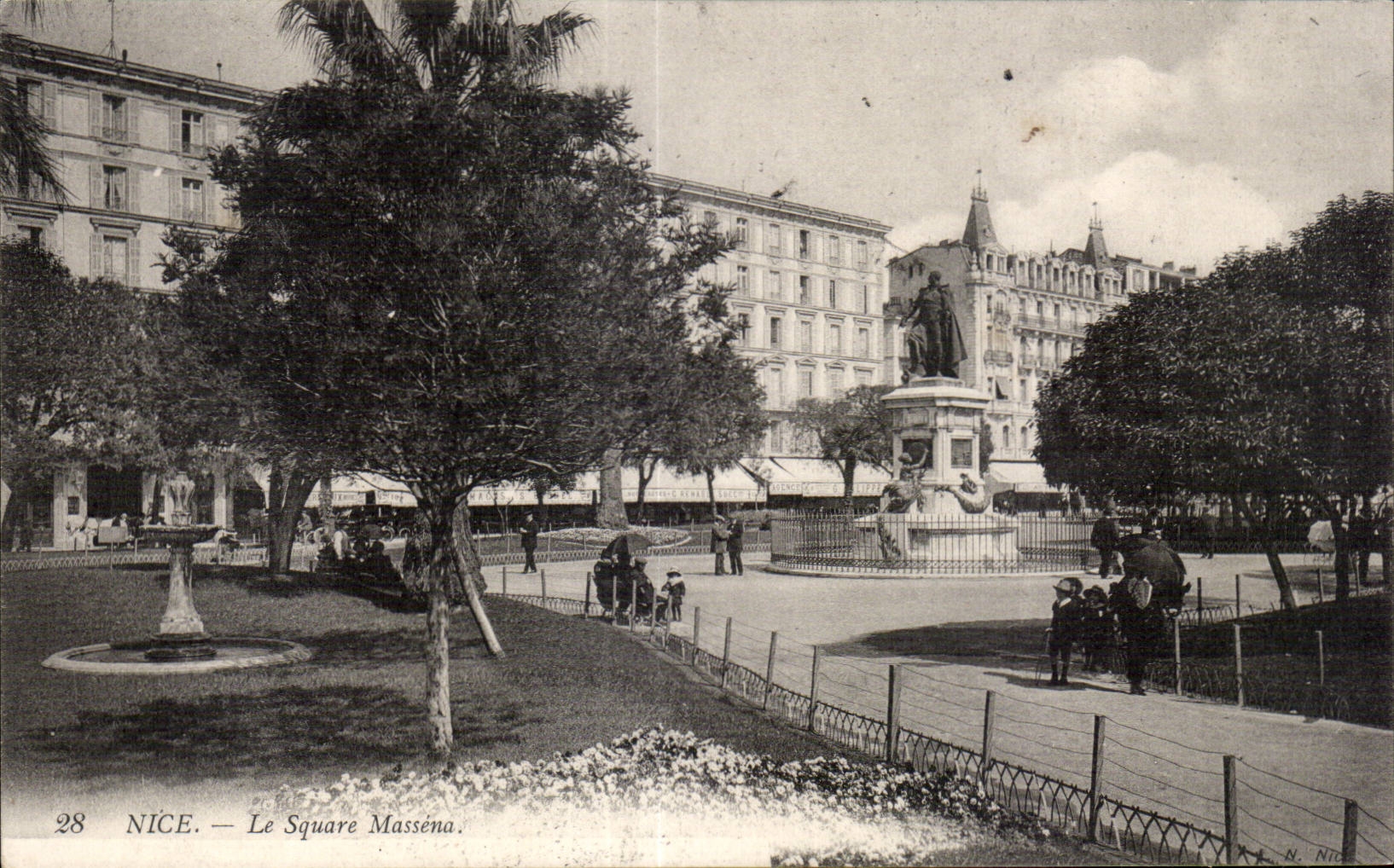 Nice - Le Square Massena - CPA 