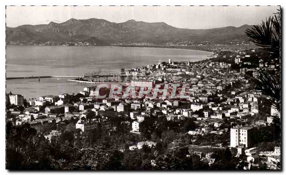 Cannes - Vue Generale - CPA