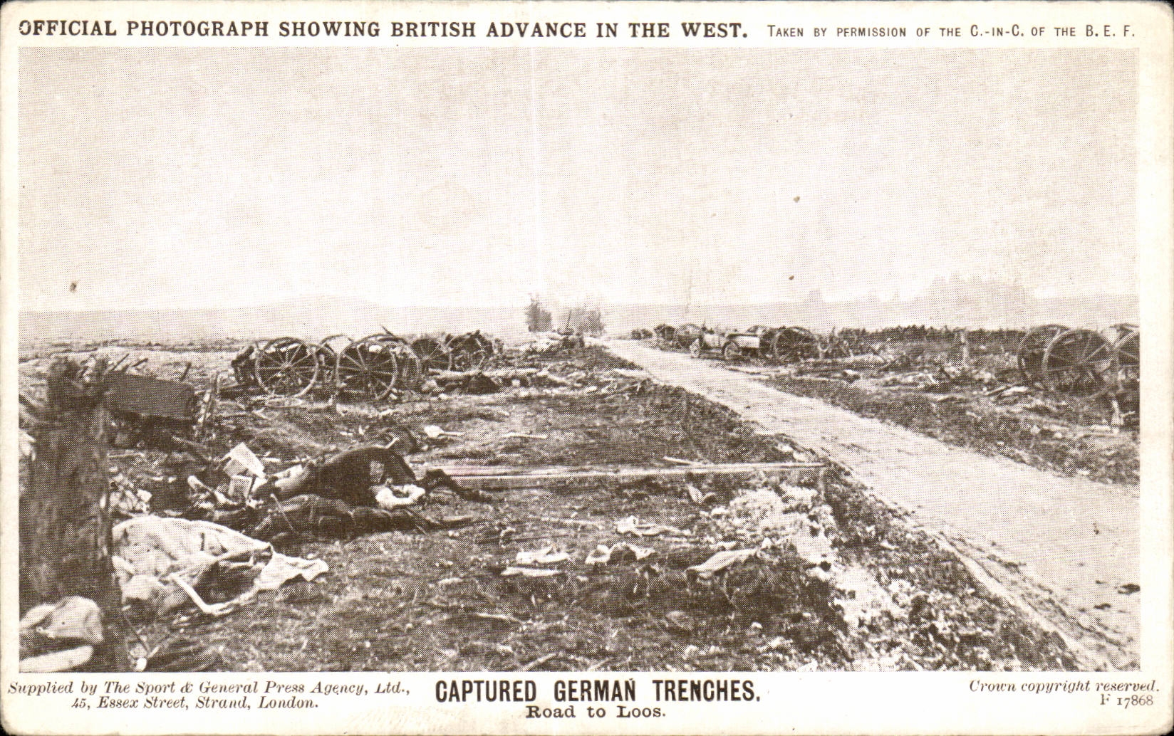 CPA Militaria Captured German trenches Road to Loos
