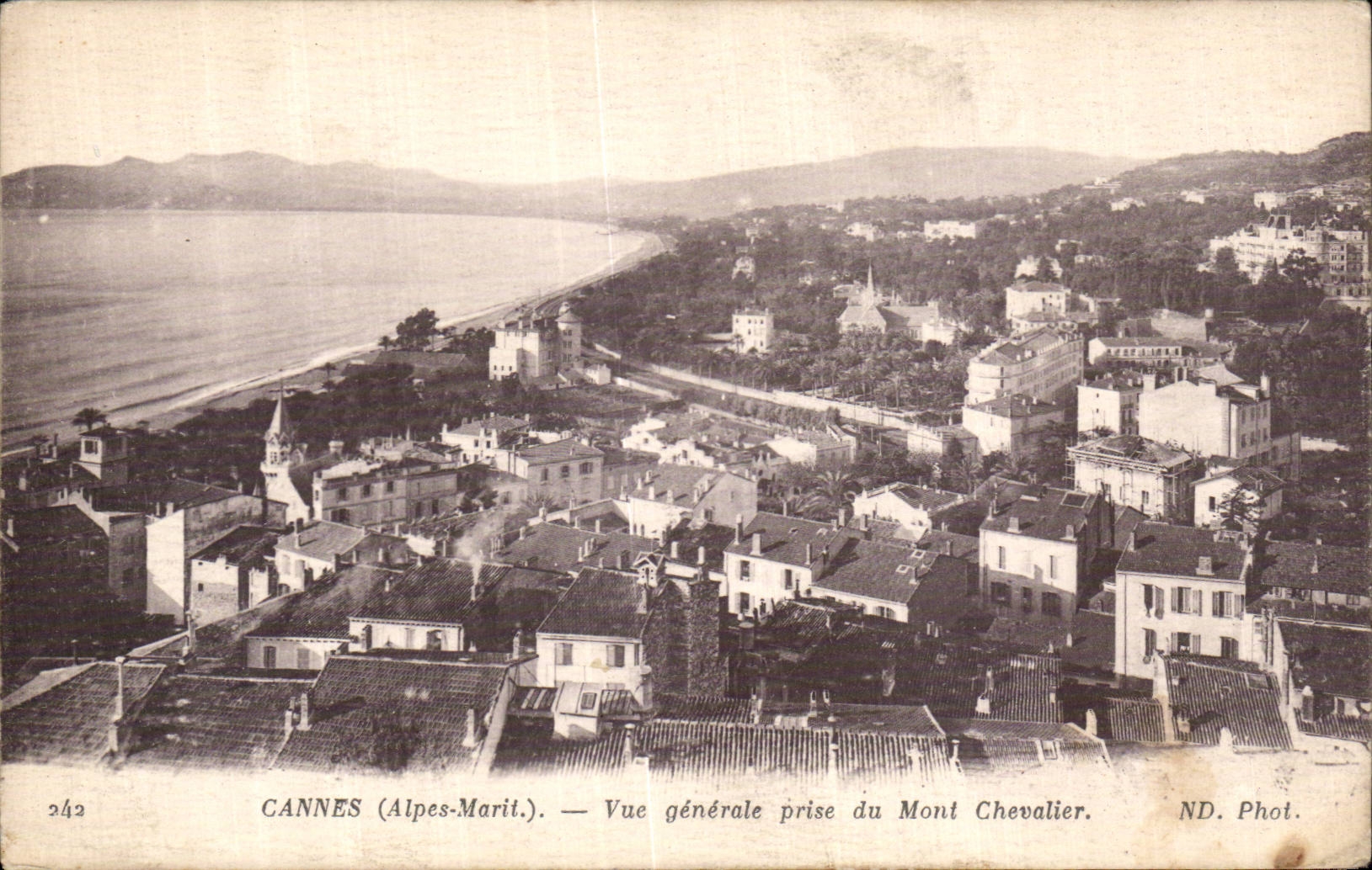 Cannes - Vue Generale prise du Mont Chevalier - CPA 