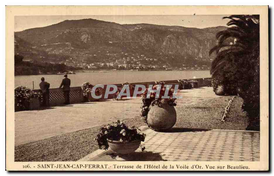 SAINT-JEAN-CAP-FERRAT - Terrasse de l'Hôtel de la Voile d'Or. Vue sur Beaulieu.