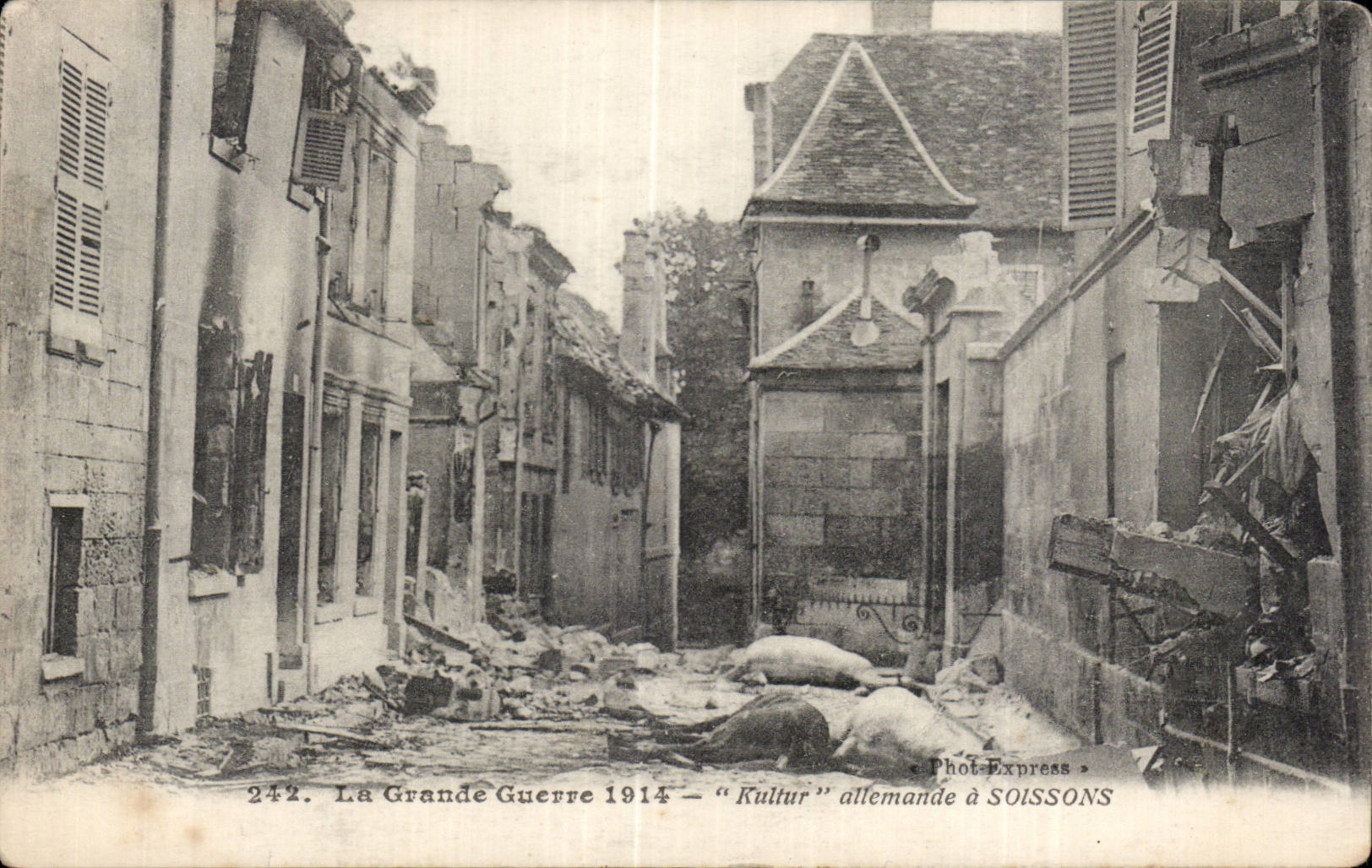 CPA Militaria La grande guerre 1914 Kultur allemande a Soissons 