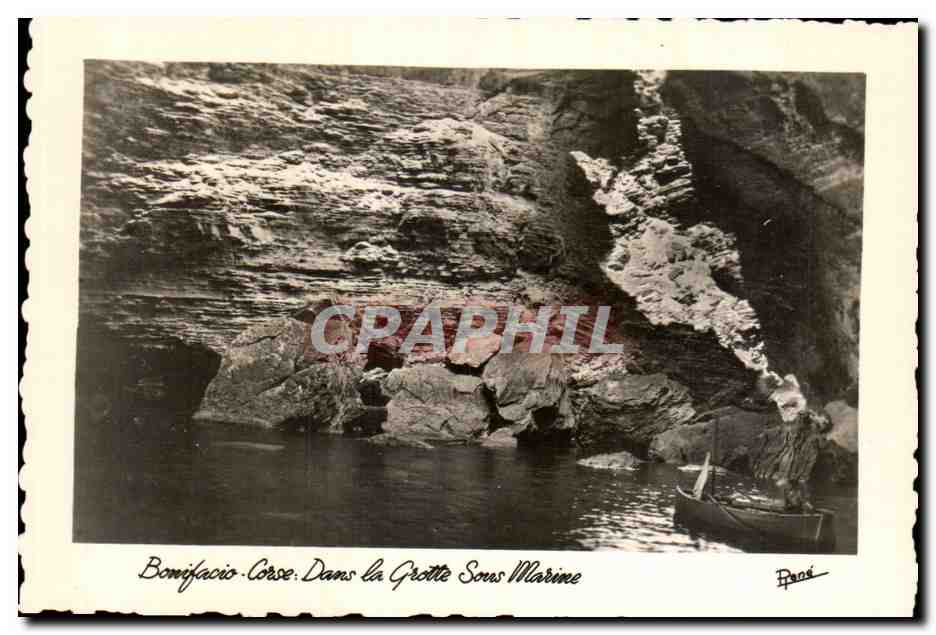 Bonifacio, Corse — Dans la Grotte Sous Marine — Rans