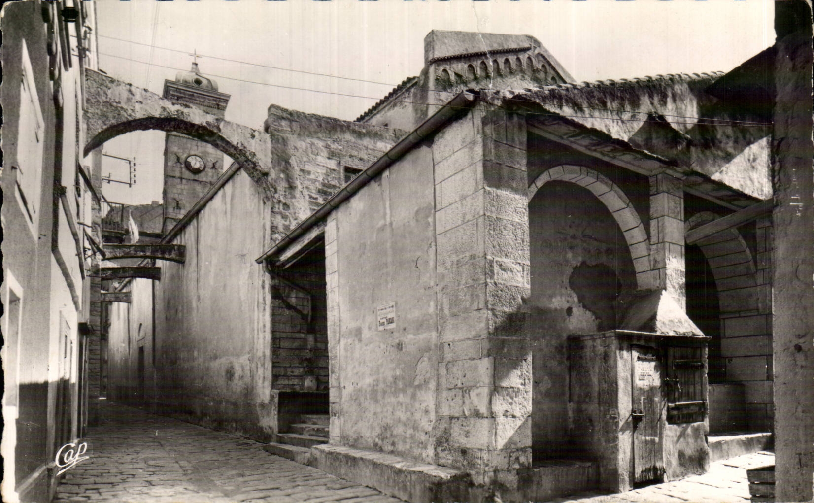 Église Sainte-Marie et le Porche — Bonifacio — éditeur Cap
